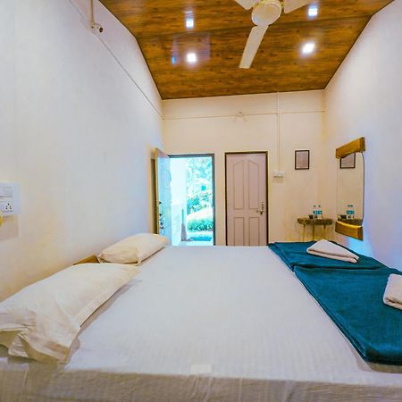 Sunset Cafe Beach Stay Gokarna  Exteriör bild