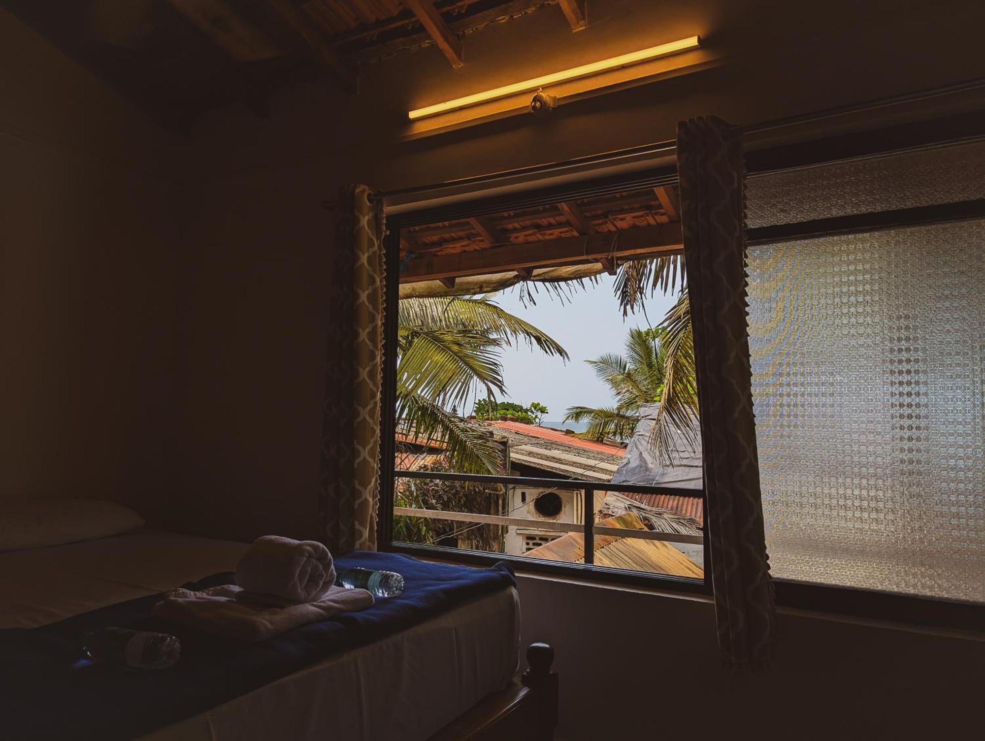 Sunset Cafe Beach Stay Gokarna  Exteriör bild