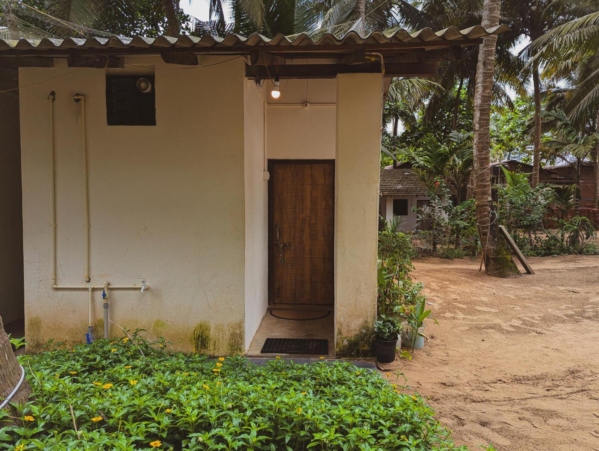 Sunset Cafe Beach Stay Gokarna  Exteriör bild
