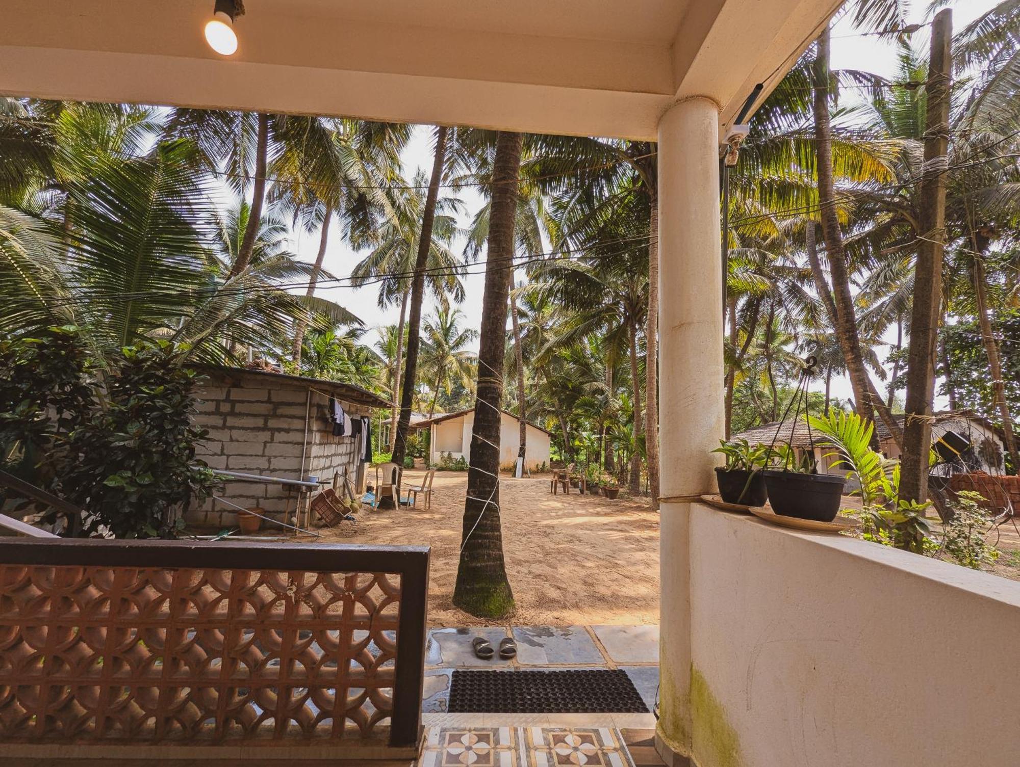 Sunset Cafe Beach Stay Gokarna  Exteriör bild
