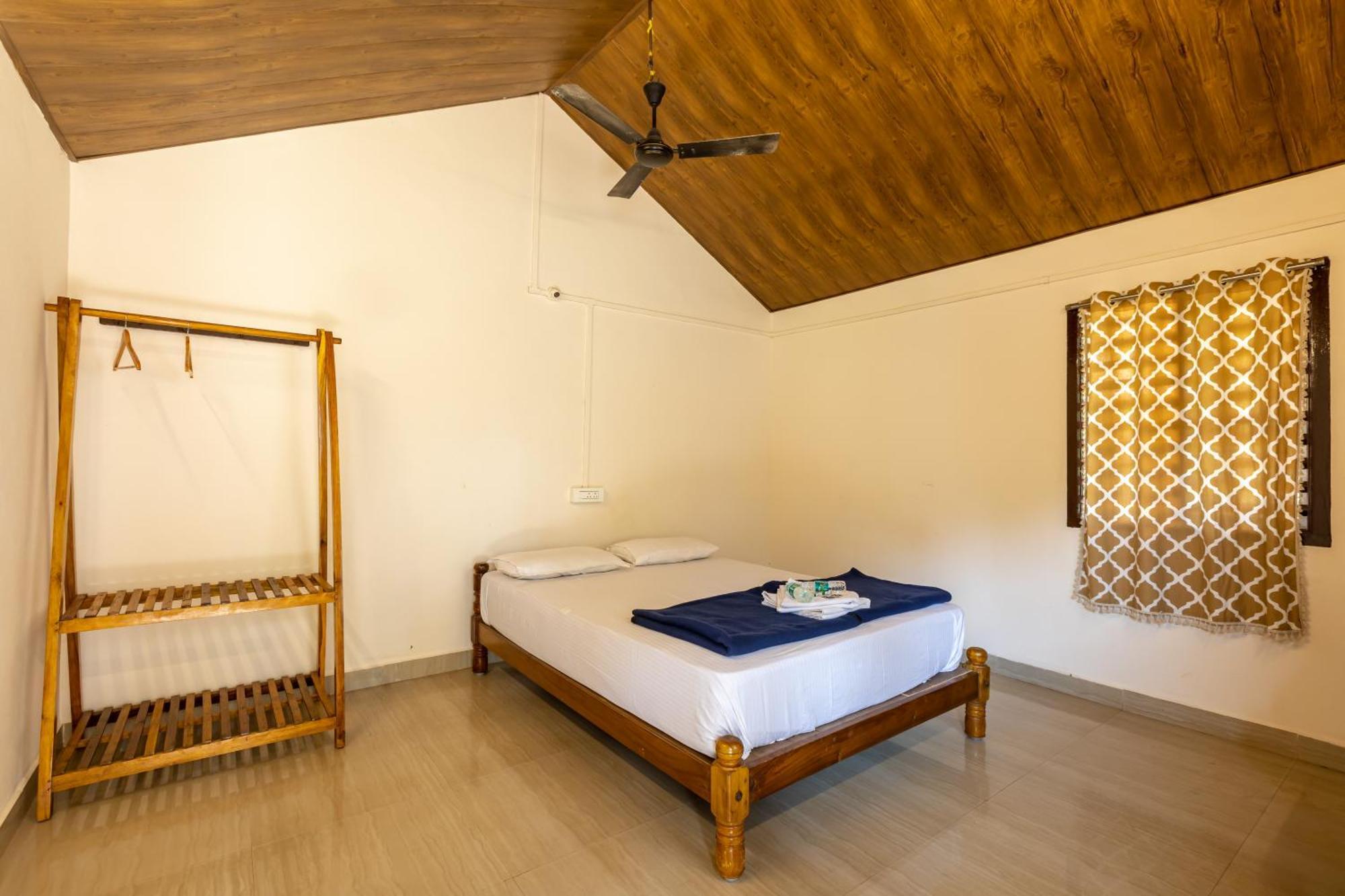 Sunset Cafe Beach Stay Gokarna  Exteriör bild
