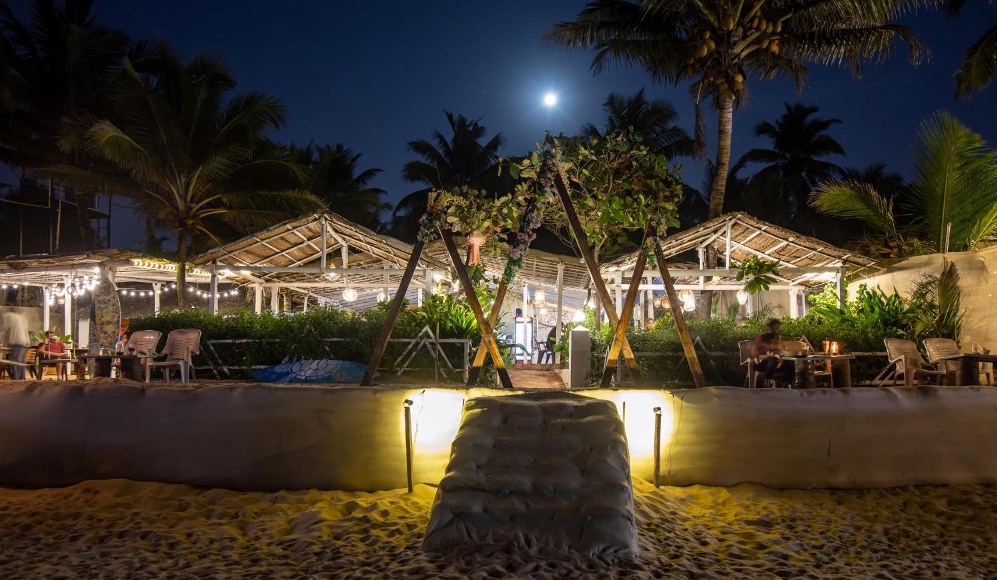 Sunset Cafe Beach Stay Gokarna  Exteriör bild